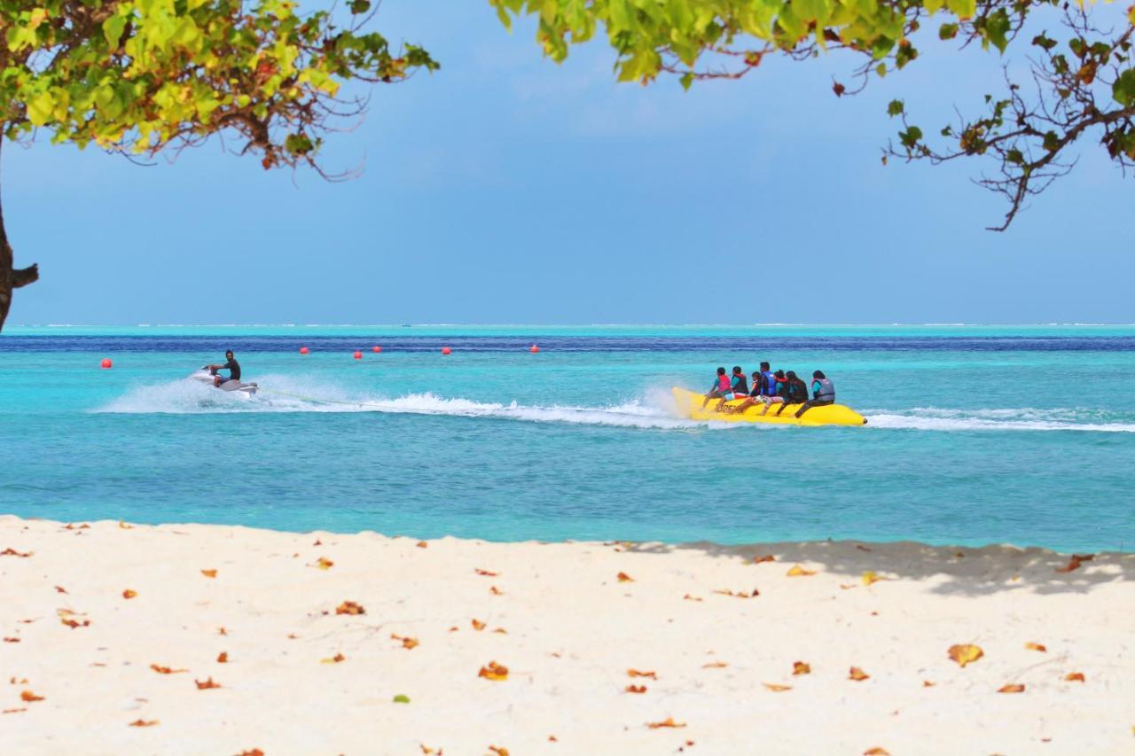 Gurus Maldives At Gulhi Island Hotel Buitenkant foto